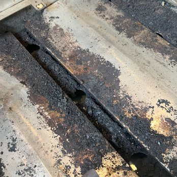 Grill Cleaning Guys - Underneath burners - Grill Services Near Me - Aventura, Florida Grill Cleaning Guys - Underneath burners - Grill Services Near Me - Aventura, Florida