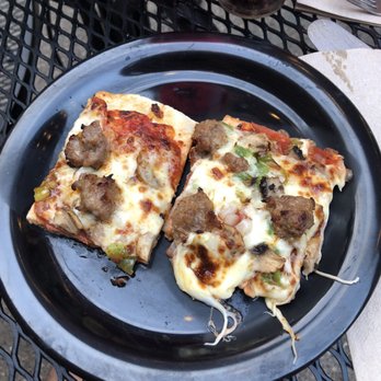 Big Al's Pizza - Pizza Near Me - La Crosse, Wisconsin