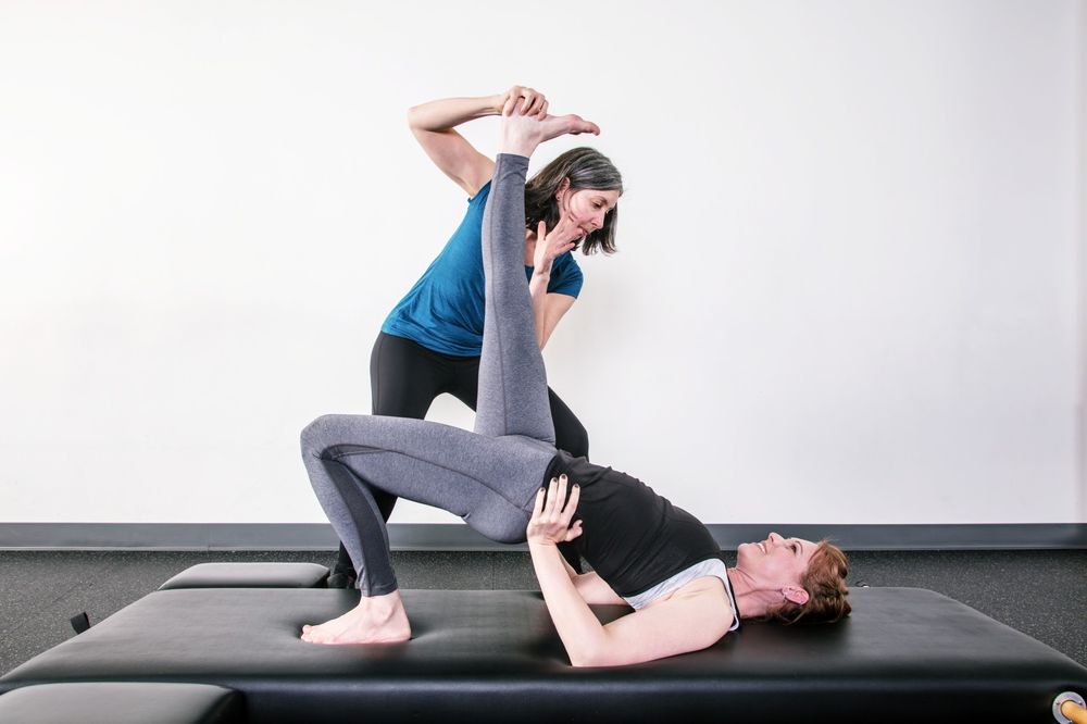 Atlas Pilates Logo