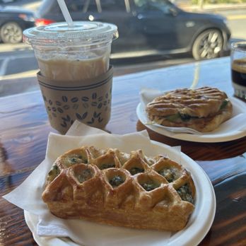 Andina Cafe - Counter sitting area - Coffee & Tea Near Me - Framingham, Massachusetts