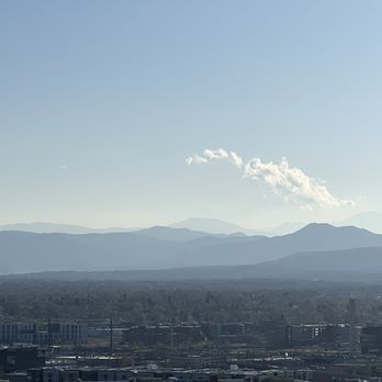 54thirty Rooftop - View of the mountains - Lounges Near Me - Denver, Colorado