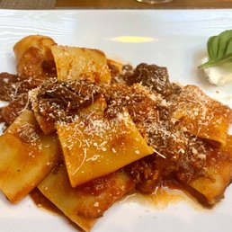 Long tubes pasta with Buffalo meat Raghu! Long tubes pasta with Buffalo meat Raghu!