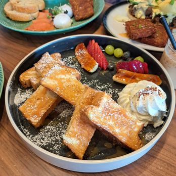 Toast to Coast Brunch Bar - Walk around the block - Breakfast & Brunch Near Me - Richmond, British Columbia Toast to Coast Brunch Bar - Walk around the block - Breakfast & Brunch Near Me - Richmond, British Columbia