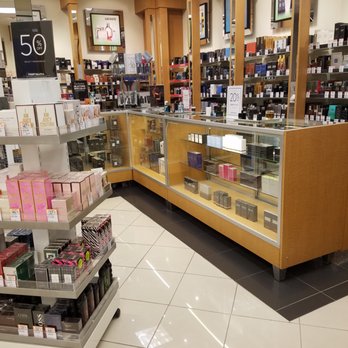 Perfumania - Cosmetics & Beauty Supply Near Me - Boynton Beach, Florida