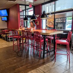 Seating Area at Arby's Zanesville Sonora Rd.