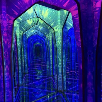 Infinity Museum - Mirror maze - Museums Near Me - Las Vegas, Nevada Infinity Museum - Mirror maze - Museums Near Me - Las Vegas, Nevada