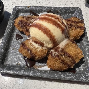 Aji Sushi - Fried Banana with Vanilla Ice Cream for dessert - Japanese Near Me - Sacramento, California
