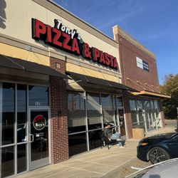 Tony's Pizza & Pasta - Front of store