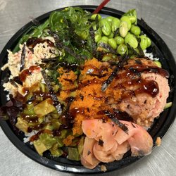 Hook'd On Poke - A little bit of everything!