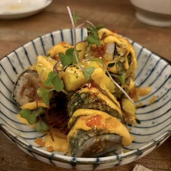 Chome - Sushi nuggies - spicy tuna w mango and kewpie spicy mayo yum! - Izakaya Near Me - San Francisco, California