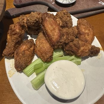 Outback Steakhouse - Medium Kookaburra Wings - Steakhouses Near Me - Laurel, Maryland Outback Steakhouse - Medium Kookaburra Wings - Steakhouses Near Me - Laurel, Maryland