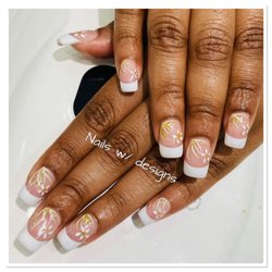 Classic Nails - French with designs