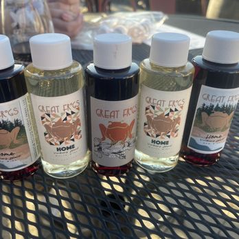 Great Frogs - Tasting in shampoo bottles - Wineries Near Me - Annapolis, Maryland