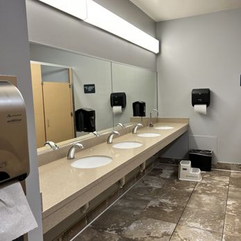 Margaret W. Carpenter Recreation Center - Women's restroom - Gyms Near Me - Thornton, Colorado Margaret W. Carpenter Recreation Center - Women's restroom - Gyms Near Me - Thornton, Colorado