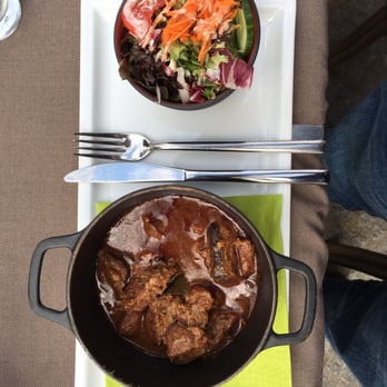 Poules Moules - Stew - Belgian Near Me - Bruges, VWV