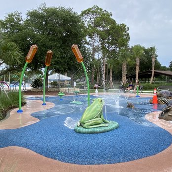 James Holland Park - Splash pad - Dog Parks Near Me - Palm Coast, Florida James Holland Park - Splash pad - Dog Parks Near Me - Palm Coast, Florida