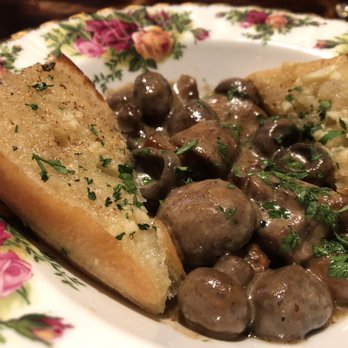 Balmoral Restaurant - Glasgow's Garlic Button Mushrooms - Scottish Near Me - St Charles, Illinois Balmoral Restaurant - Glasgow's Garlic Button Mushrooms - Scottish Near Me - St Charles, Illinois