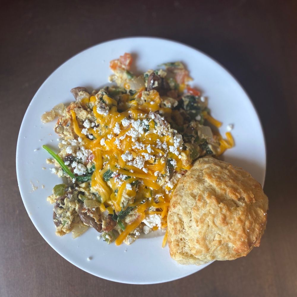 B Matthews Eatery - Veggie scramble - New American Near Me - Savannah, Georgia B Matthews Eatery - Veggie scramble - New American Near Me - Savannah, Georgia