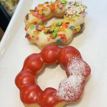 Paris Baguette - Bakeries Near Me - Edmonton, Alberta Paris Baguette - Bakeries Near Me - Edmonton, Alberta