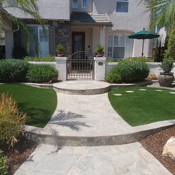 Greenway Landscape Design & Build - front yard - Landscape Architects or Designers Near Me - Escondido, California Greenway Landscape Design & Build - front yard - Landscape Architects or Designers Near Me - Escondido, California