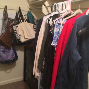 Olde Towne Village - Walk-in closet - Apartments Near Me - Buffalo, New York Olde Towne Village - Walk-in closet - Apartments Near Me - Buffalo, New York