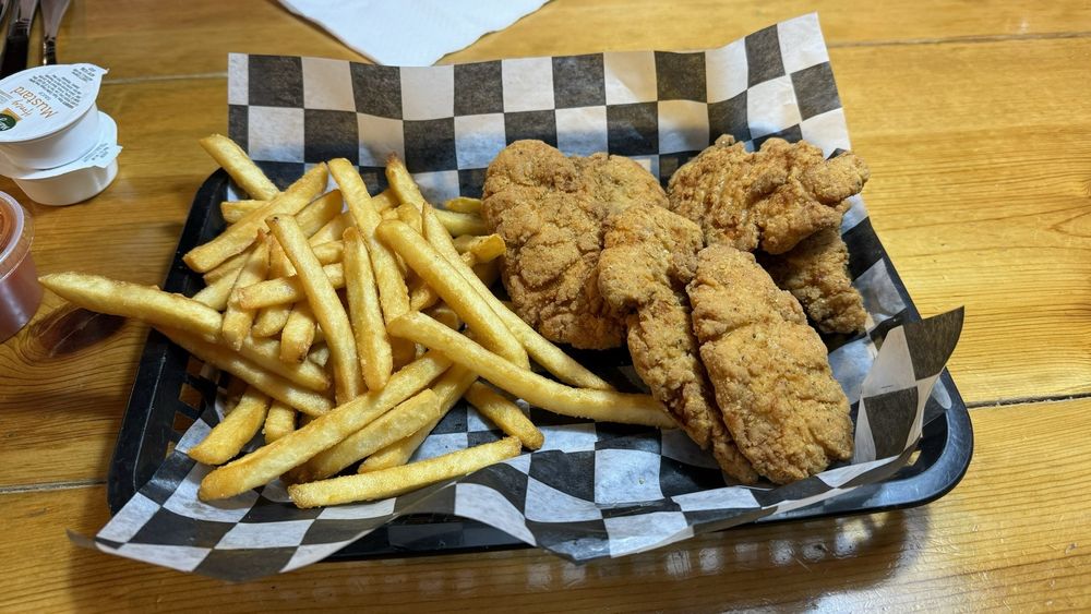 HAPPY HARVEST RESTAURANT Updated September 2024 10 Photos 1137 US