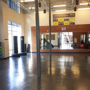 Gym Studios - FXFit has tons of space for personal training and group classes. - Trainers Near Me - Austin, Texas