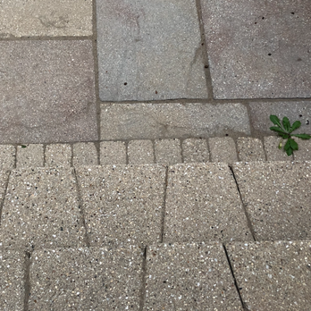 Rent A Gardener - Landscaping Near Me - Aurora, Illinois