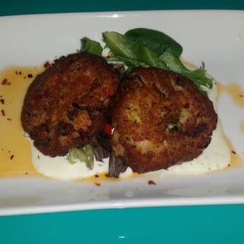 Sweet Science - Crab Cakes - Bars Near Me - Brooklyn, New York
