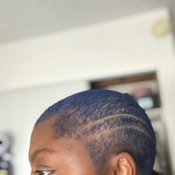Top Notch BarberShop - slight line work