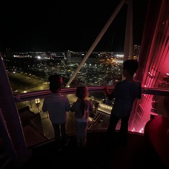 The High Roller - Amusement Parks Near Me - Las Vegas, Nevada The High Roller - Amusement Parks Near Me - Las Vegas, Nevada