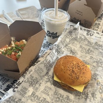 Odd Burger - Classic burger with cheeze (GF)and milkshake and tater tots al fresco - Burgers Near Me - Oakville, Ontario Odd Burger - Classic burger with cheeze (GF)and milkshake and tater tots al fresco - Burgers Near Me - Oakville, Ontario