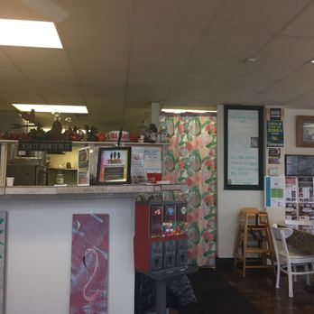 True BBQ - Inside True BBQ! - Barbeque Near Me - West Columbia, South Carolina True BBQ - Inside True BBQ! - Barbeque Near Me - West Columbia, South Carolina