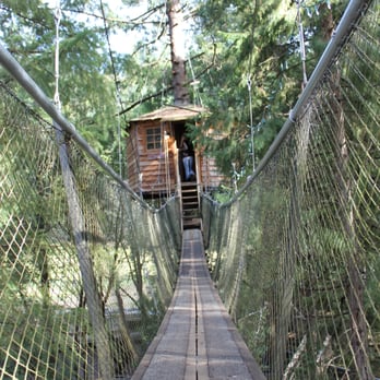 Out'n'About Treehouse Treesort - Hotels Near Me - Cave Junction, Oregon