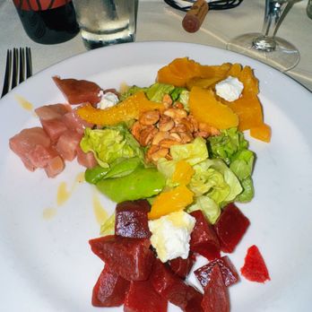 Halls Chophouse - Beet Salad - Steakhouses Near Me - Charleston, South Carolina