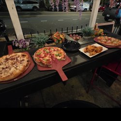 Nick's Pizza - Nice Dinner with friends