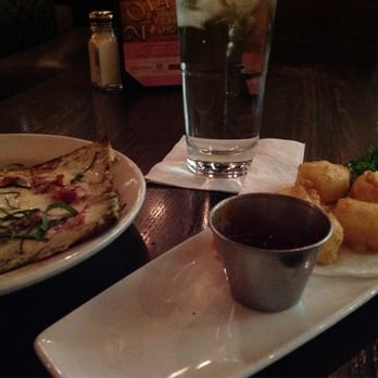 Chester's Kitchen and Bar - Happy Hour! - New American Near Me - Rochester, Minnesota