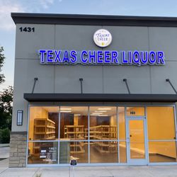 Texas Cheer Liquor #4 - Store Front
