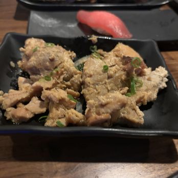 Kan Sushi - Garlic chicken 1/10 (boiled) - Sushi Bars Near Me - Honolulu, Hawaii Kan Sushi - Garlic chicken 1/10 (boiled) - Sushi Bars Near Me - Honolulu, Hawaii