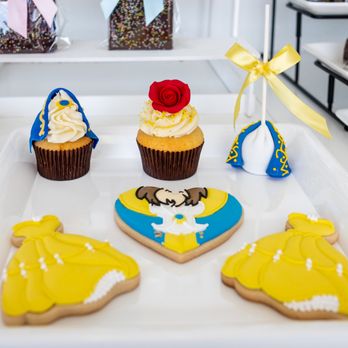 Manjar - Bakeries Near Me - El Paso, Texas