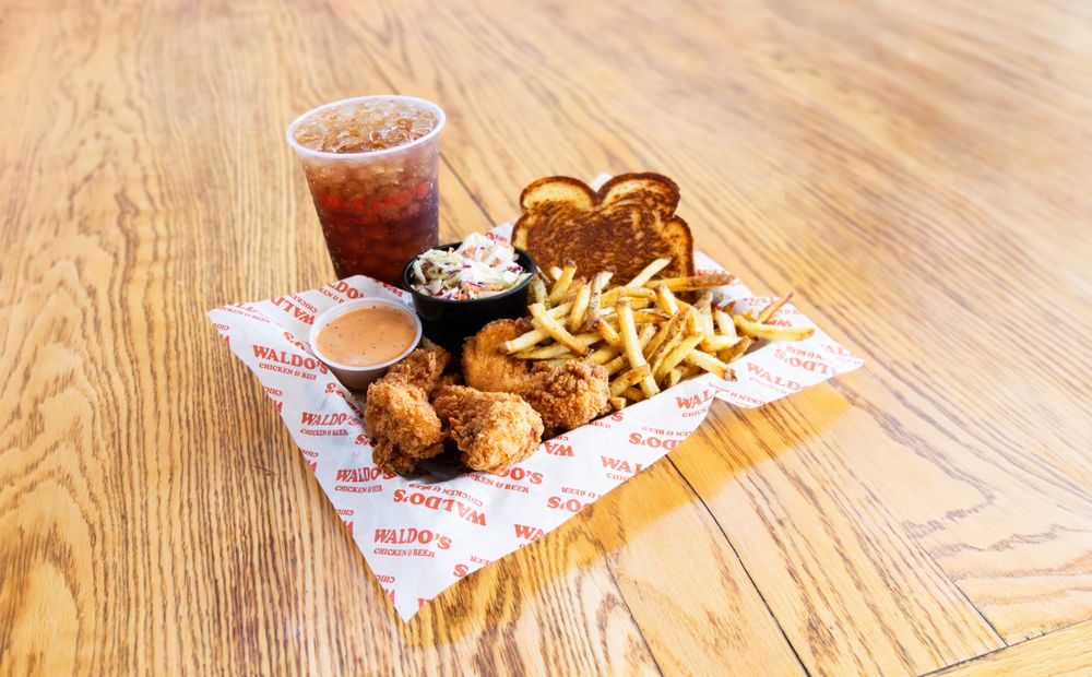 Food from Waldo's Chicken & Beer