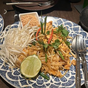 Lemongrass - Chicken Pad Thai ($24) - Thai Near Me - Las Vegas, Nevada Lemongrass - Chicken Pad Thai ($24) - Thai Near Me - Las Vegas, Nevada
