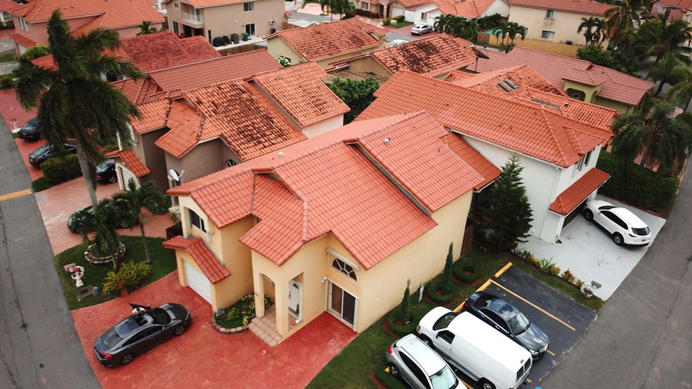 Slide of Pro-Form Roofing