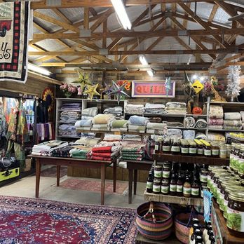 Beech Spring Gift Shop - Array of quilts and local treats - Gift Shops Near Me - Sperryville, Virginia