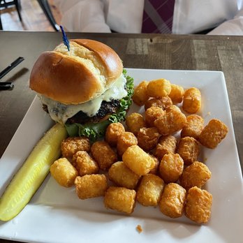 Pour Taproom - Burger with tater tots - Beer Bar Near Me - Buffalo, New York Pour Taproom - Burger with tater tots - Beer Bar Near Me - Buffalo, New York