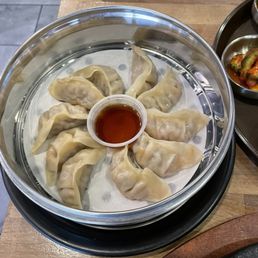 Steamed dumplings