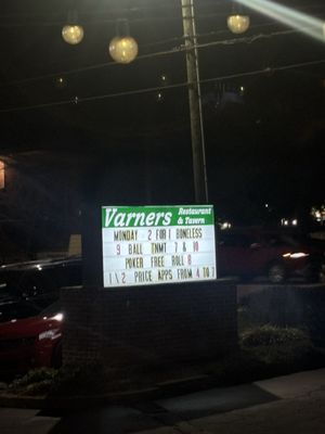 Varners Restaurant & Tavern by null