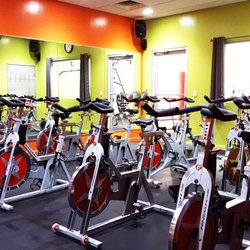 Court One Athletic Clubs - Spin Studio at Court One East