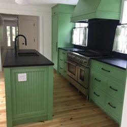 Blue Hill Cabinet & Woodwork - Green painted kitchen