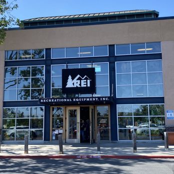 REI - Entrance - Bikes Near Me - San Jose, California